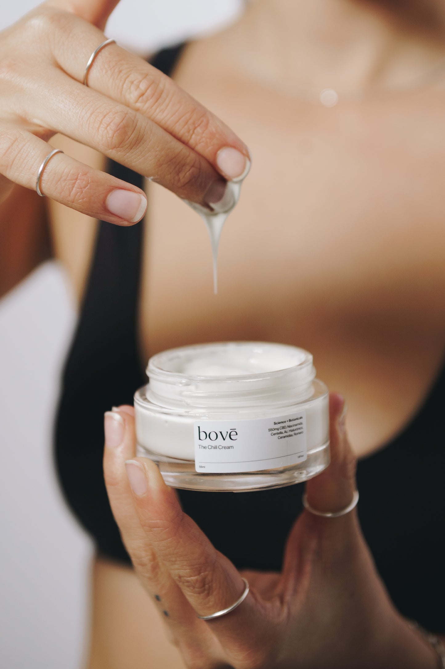 Crema facial con CBD