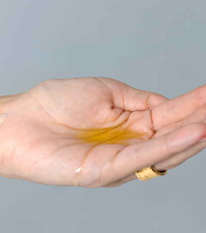 Relaxing body oil